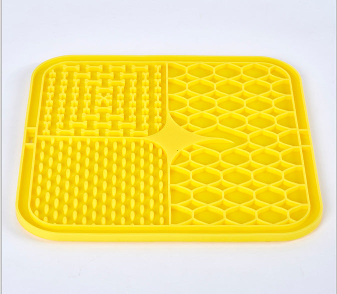 Silicone pet licking pad