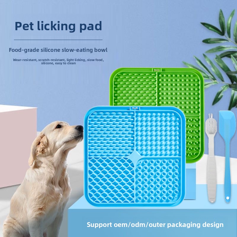 Silicone pet licking pad